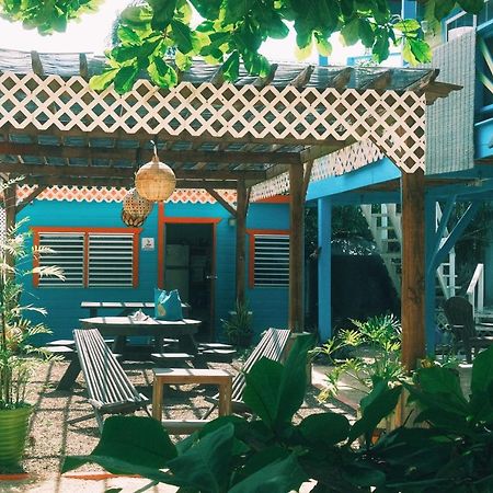 Sea N Sun Guest House Caye Caulker Kültér fotó