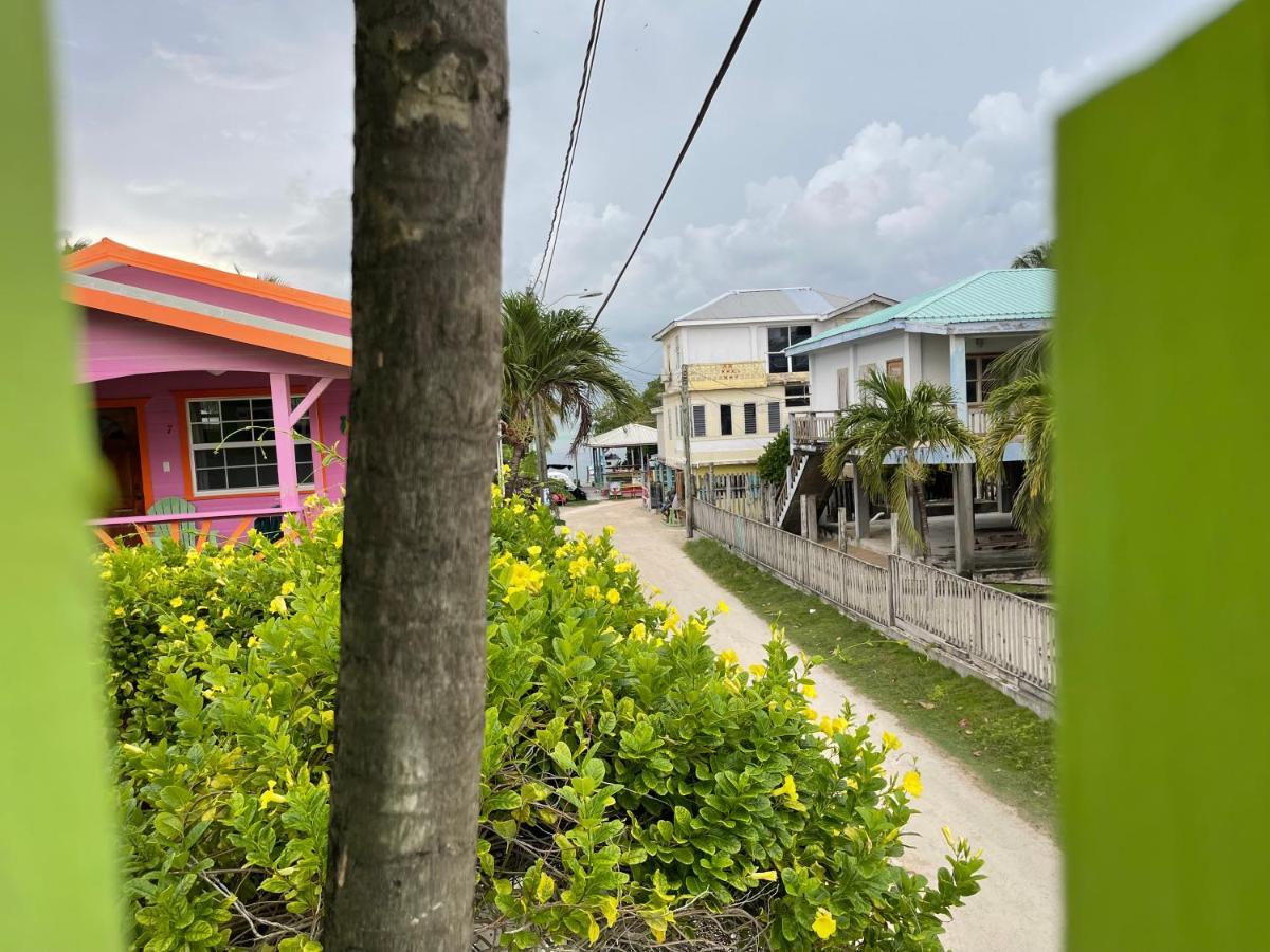 Sea N Sun Guest House Caye Caulker Kültér fotó