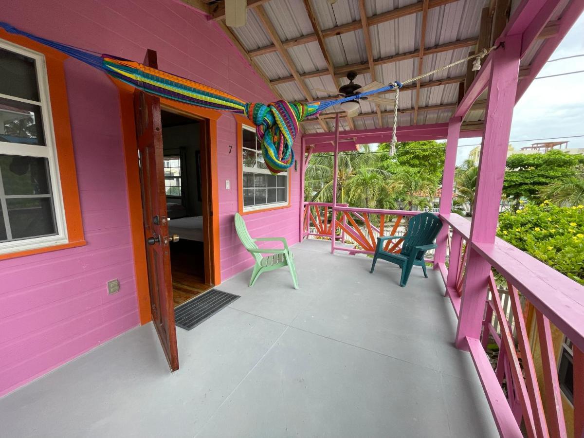 Sea N Sun Guest House Caye Caulker Kültér fotó