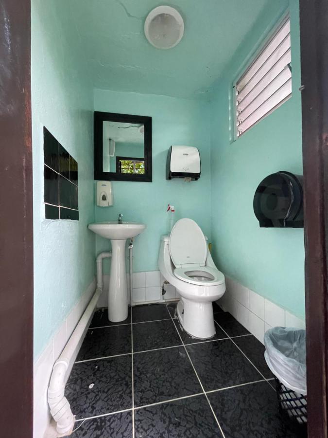 Sea N Sun Guest House Caye Caulker Kültér fotó