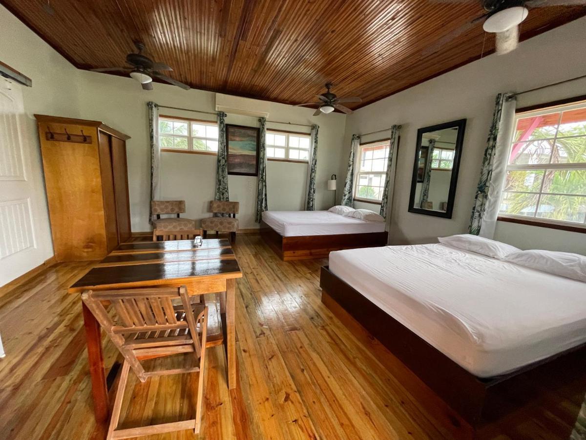 Sea N Sun Guest House Caye Caulker Kültér fotó