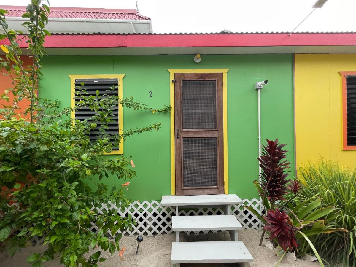 Sea N Sun Guest House Caye Caulker Kültér fotó