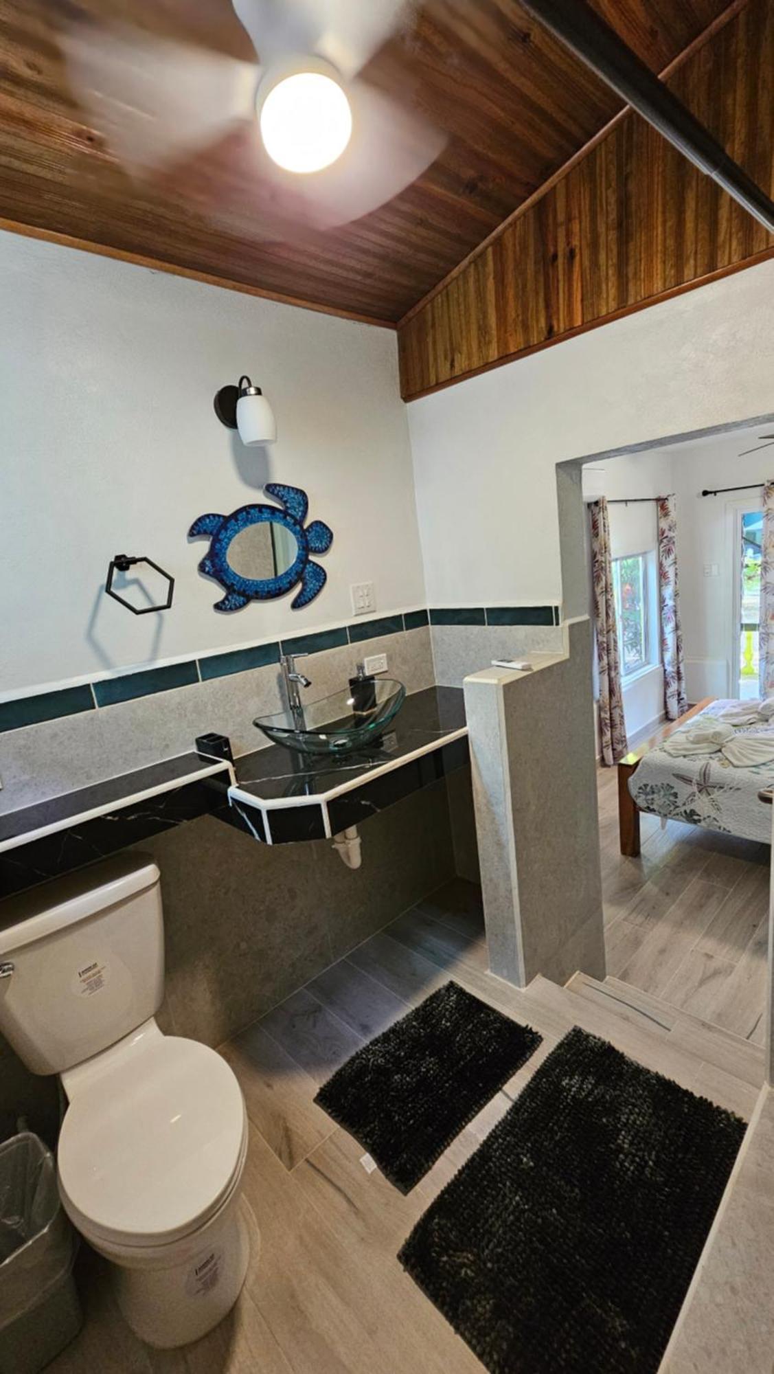 Sea N Sun Guest House Caye Caulker Kültér fotó